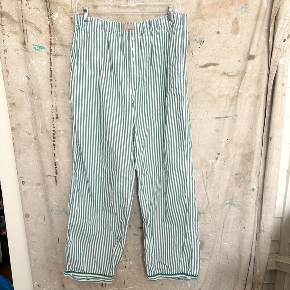 J Crew Long-Sleeve Cropped Pajama Pant Set in Striped Cotton Poplin - Picture 6 of 8